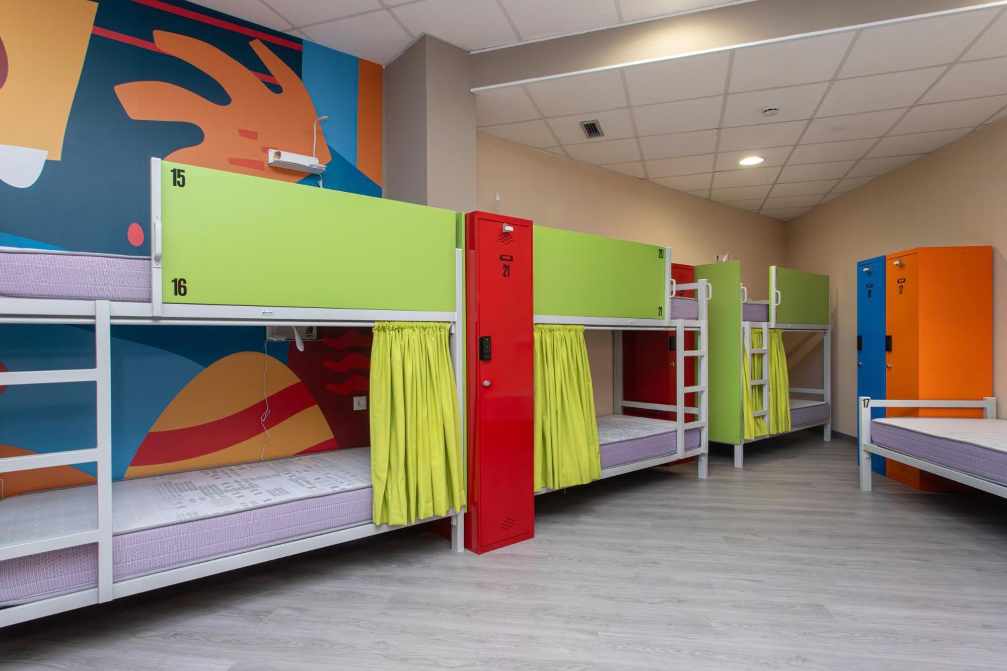 Albergue Hostel リャネス エクステリア 写真